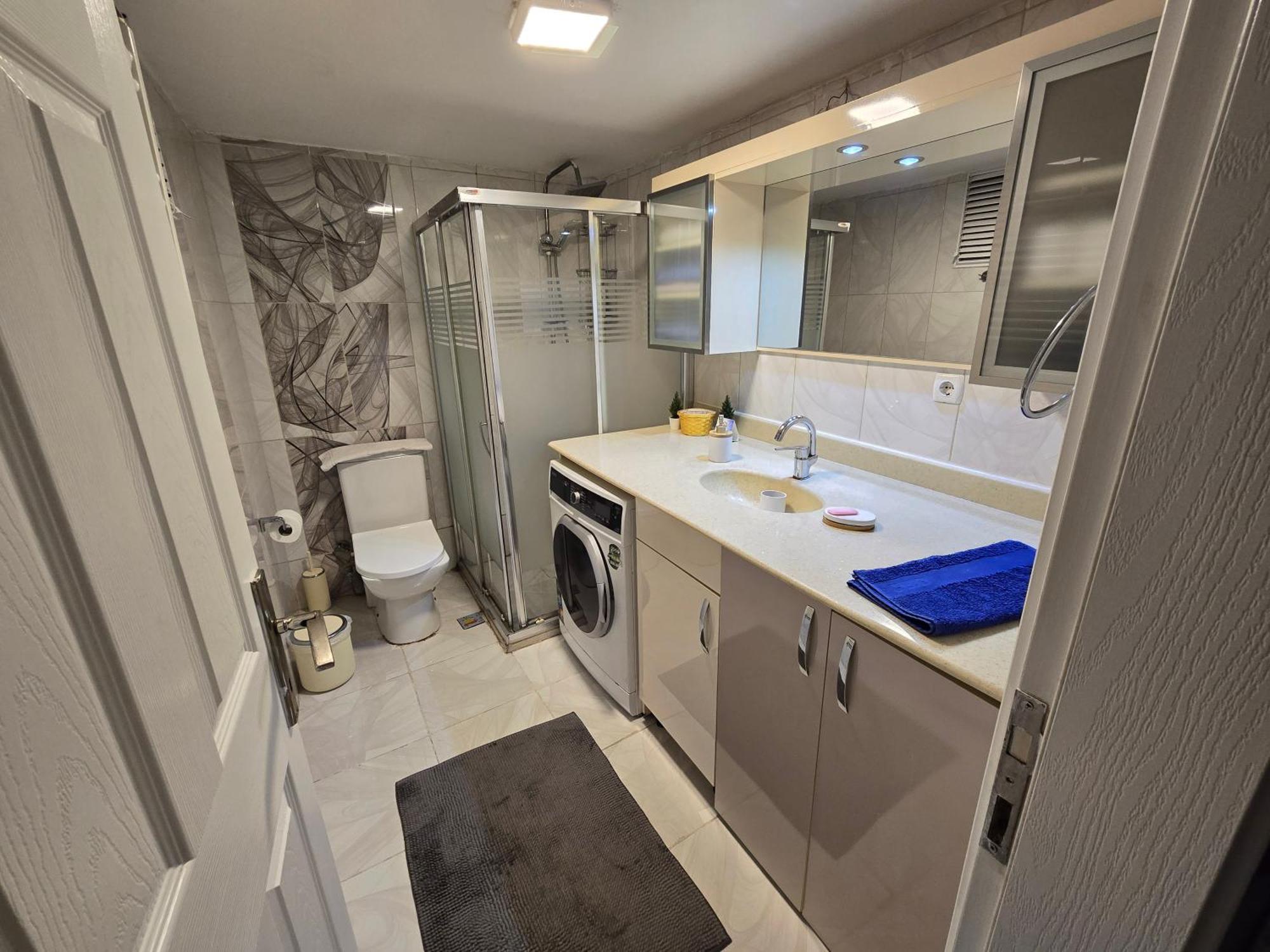 4-room, Warm House, Near The Sea, Next To The Historic Elevator *